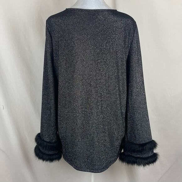 Oliver Metallic Silver Black Faux Fur Party Event Date Night Top NWOT Size L - Picture 6 of 11